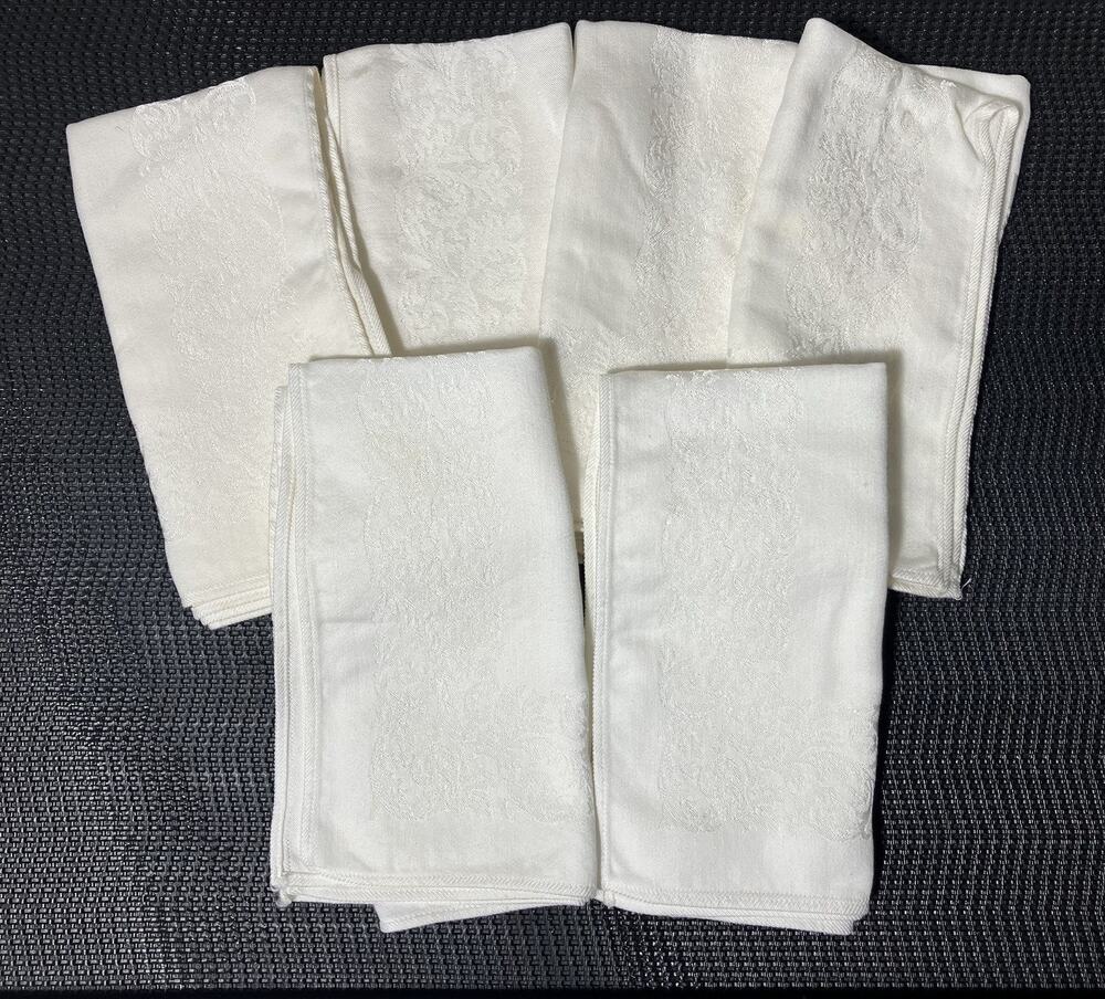 Damask Dinner Napkins White Cloth Floral Scroll Elegant Set of 6 Vintage